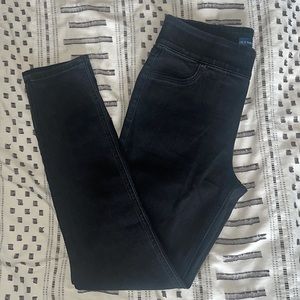 Old Navy Rockstar Super Skinny Jeggings Black